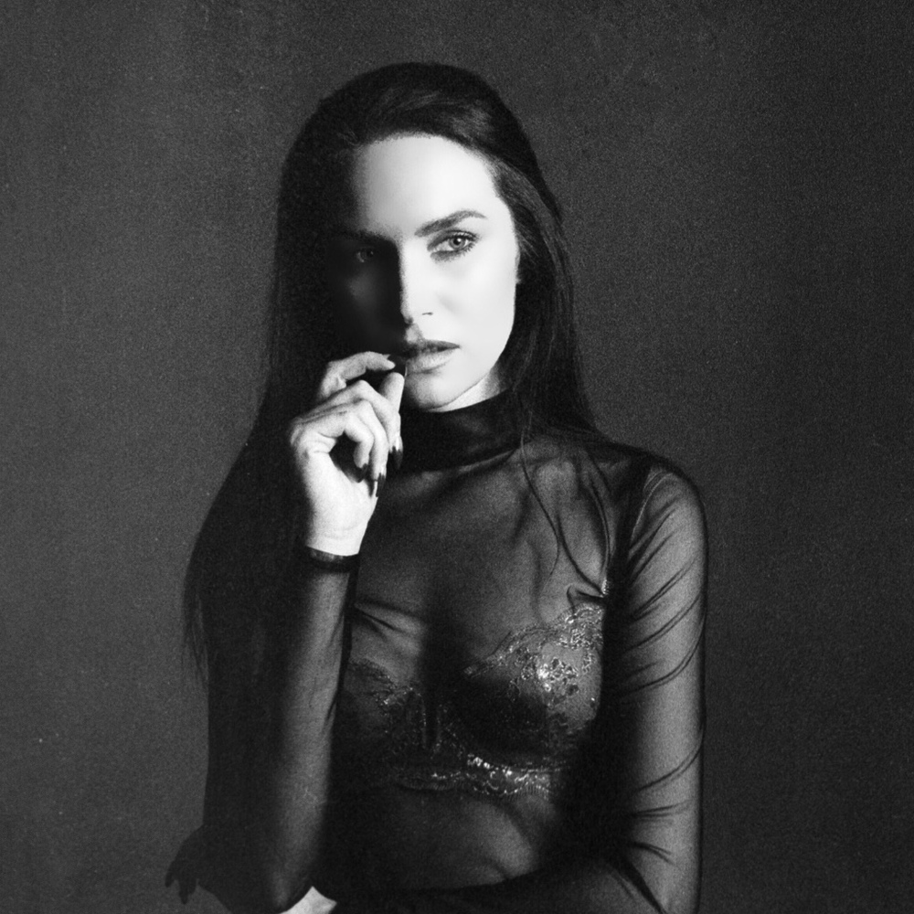 Meet your Posher, Magdalena